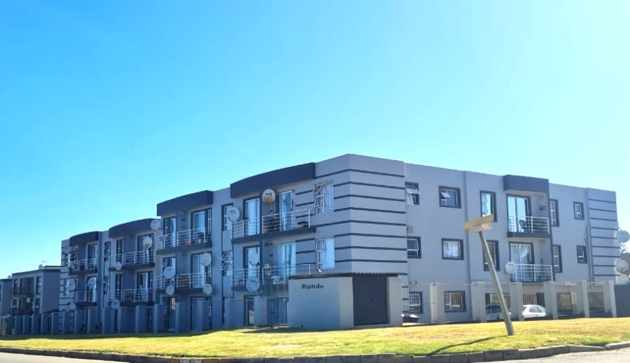 1 Bedroom Property for Sale in C Place Eastern Cape